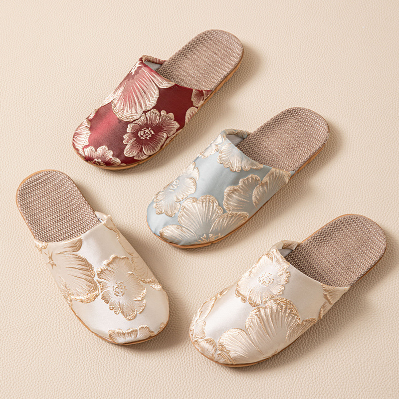 Pantuflas de Seda para Mujer,  - Linen Roller Blind reseña y precio